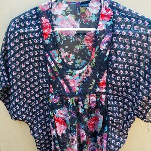 Nice Sheer Blouse Short Sleeve Sz Sm